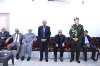 *العيسوي ينقل تعازي الملك وولي العهد إلى عشيرة العبيدات*