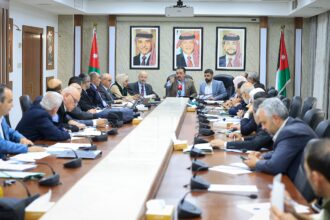 "العمل النيابية" تدرس معدل الضمان تمهيداً لحوارات موسعة