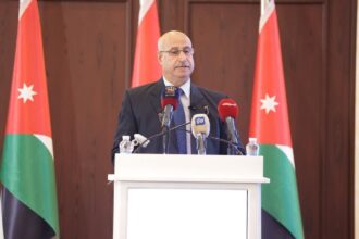 *عندما تهتز الإمارات ... يظهر معدن الرجال الرجال*