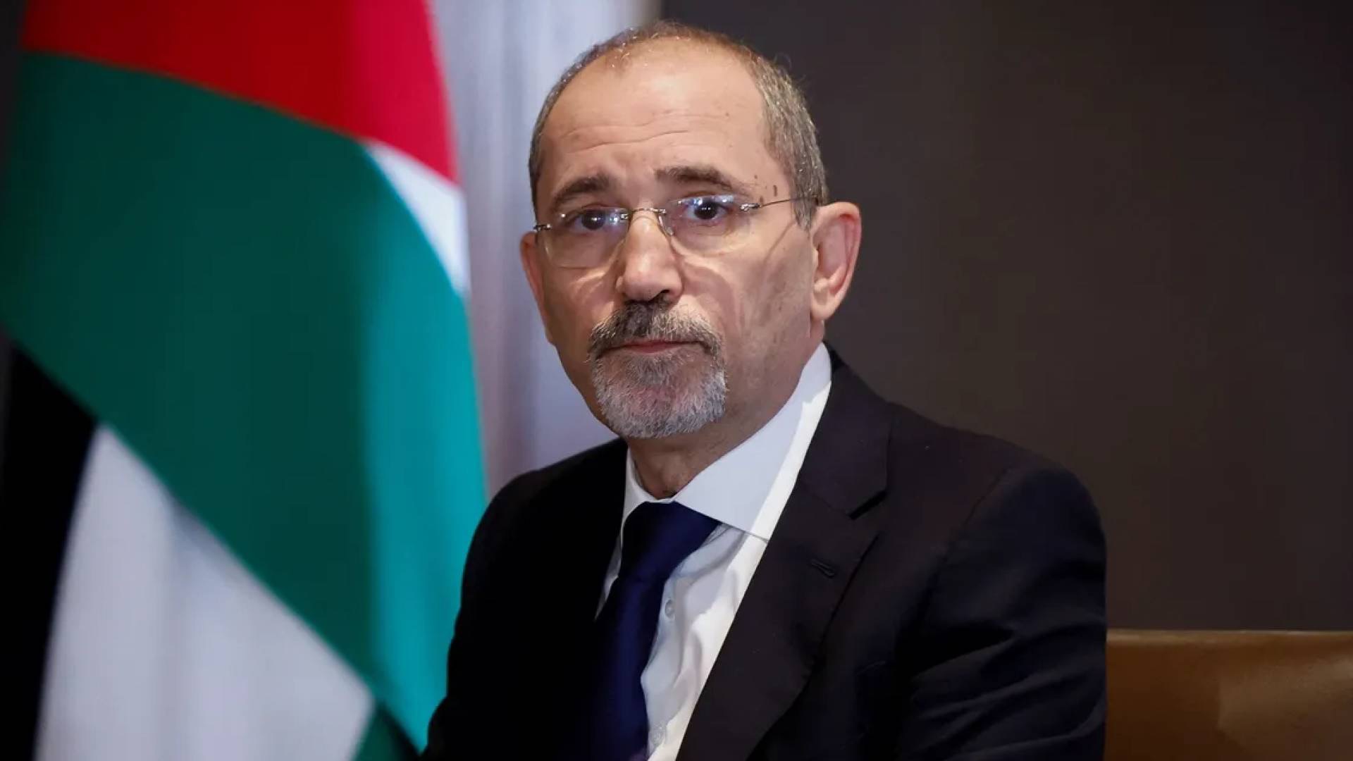 الصفدي: الأردن يدعم حق الإخوة العرب في الدفاع عن أنفسهم