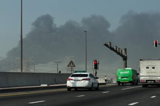 حادث محدود نتيجة سقوط شظية بعد اعتراض جوي في دبي