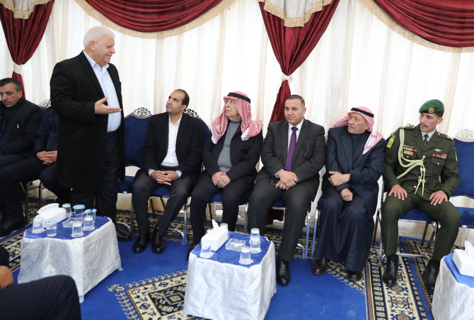 *مندوبا عن الملك وولي العهد...العيسوي يعزي عشيرتي الغويري والشحاحدة*