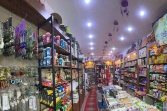 مستوردون. : لدينا خيارات أخرى للاستيراد من الأسواق المعتادة لتقليل الكلف وإمداد المخزون