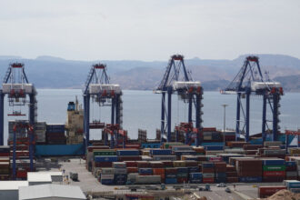 ميناء العقبة يسير الملاحة بشكل طبيعي وسط الأحداث