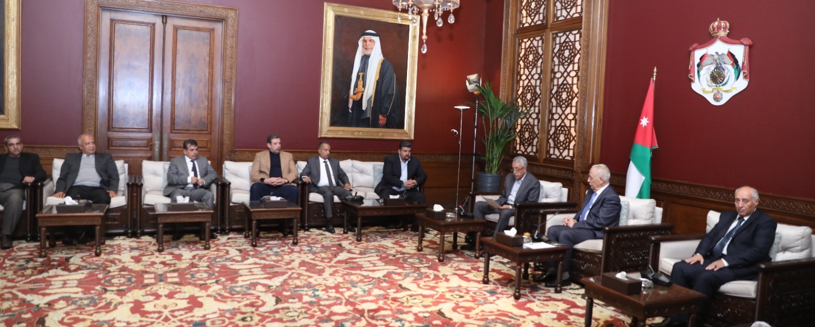 *العيسوي يلتقي وفدا من أبناء عشيرة الرتيمة*