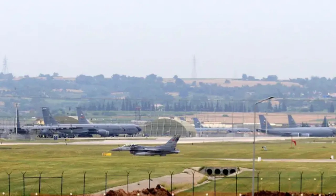 صورة حول : تركيا بعيدة عن الضربات الإيرانية رغم استضافة قواعد أمريكية تركيا بعيدة عن الضربات الإيرانية رغم استضافة قواعد أمريكية