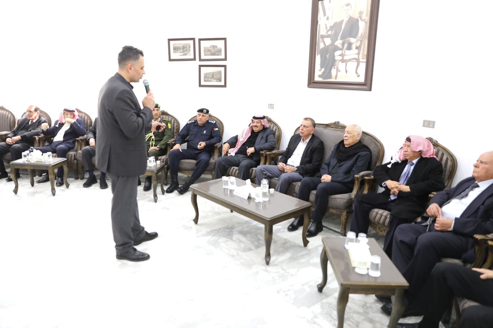 مندوبا عن الملك وولي العهد...العيسوي يعزي الحباشنة وقشوع