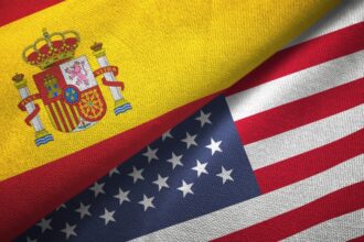 رئيس الوزراء الإسباني يرد على ترامب: لا للحرب