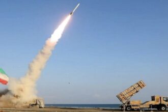 إيران تشن هجوماً صاروخياً واسعاً على "إسرائيل" بـ 5 رشقات خلال ساعة