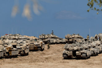 الجيش الإسرائيلي يعلن تعبئة 100 ألف جندي احتياط