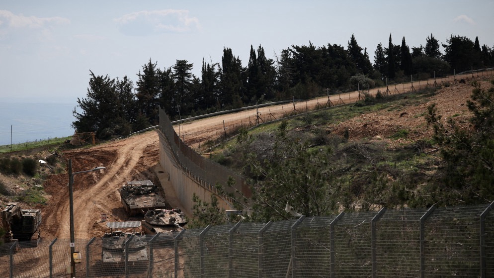 صورة حول : الجيش اللبناني ينسحب من جنوب لبنان الجيش اللبناني ينسحب من جنوب لبنان