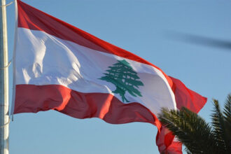 ارتفاع ضحايا الغارات الإسرائيلية في لبنان إلى 52 قتيلاً و154 جريحاً