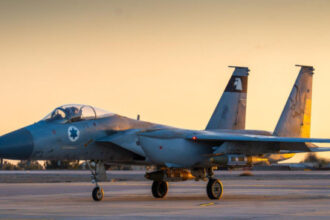 الجيش الإسرائيلي: استهداف أكثر من 10 مقار للاستخبارات الإيرانية ومقرات فيلق القدس