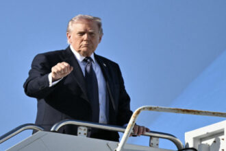 ترامب: “تم تدمير كل شيء تقريباً” في إيران والعمليات تسير جيداً