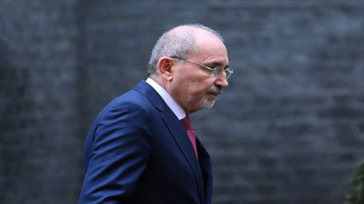 الصفدي يجري اتصالات مع نظراء البرازيل وأوكرانيا ورومانيا ويؤكد تضامنهم مع الأردن ودول الخليج