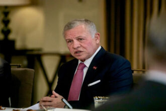 الملك عبدالله الثاني يتلقى 30 اتصالاً من قادة دولية وعربية لمتابعة تطورات المنطقة