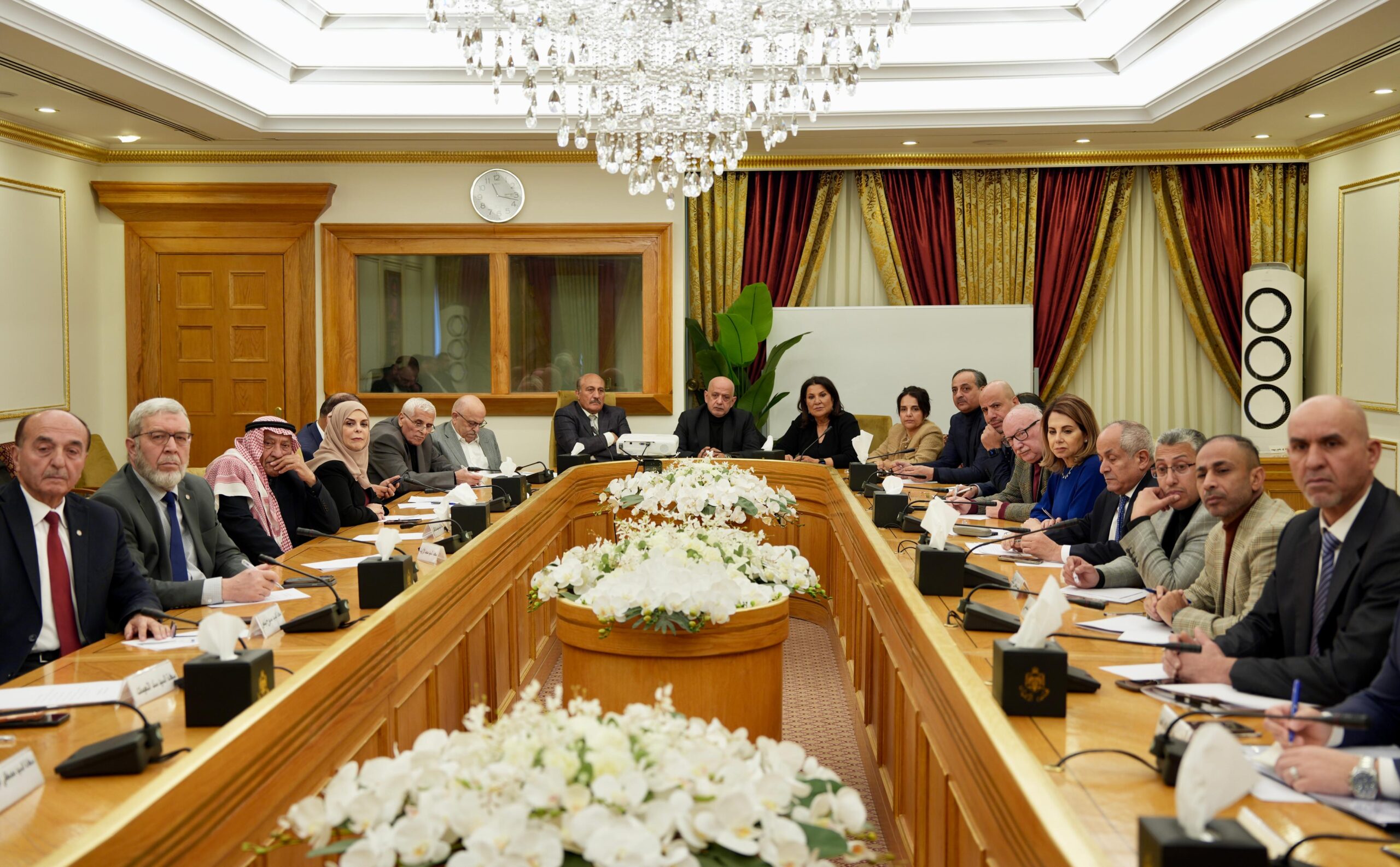 كريشان يدعو إلى إيجاد قيادات تمتلك القدرة على صناعة القرار بكفاءة واستقلالية