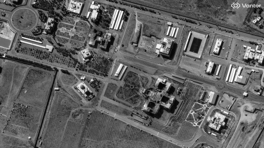 صورة حول : الجيش الإسرائيلي يعلن قصف موقع سري تحت الأرض مرتبط بالبرنامج النووي الإيراني الجيش الإسرائيلي يعلن قصف موقع سري تحت الأرض مرتبط بالبرنامج النووي الإيراني