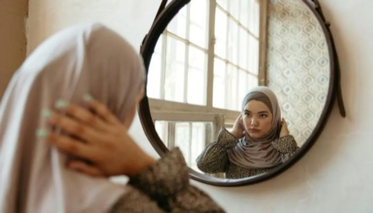 كيف يتغير وجهك خلال رمضان؟ علامات جسمك الفسيولوجية تظهر في المرآة