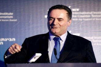 وزير جيش الاحتلال: تقدّم الهجوم على إيران جاء نتيجة التطورات والقدرات الاستخباراتية