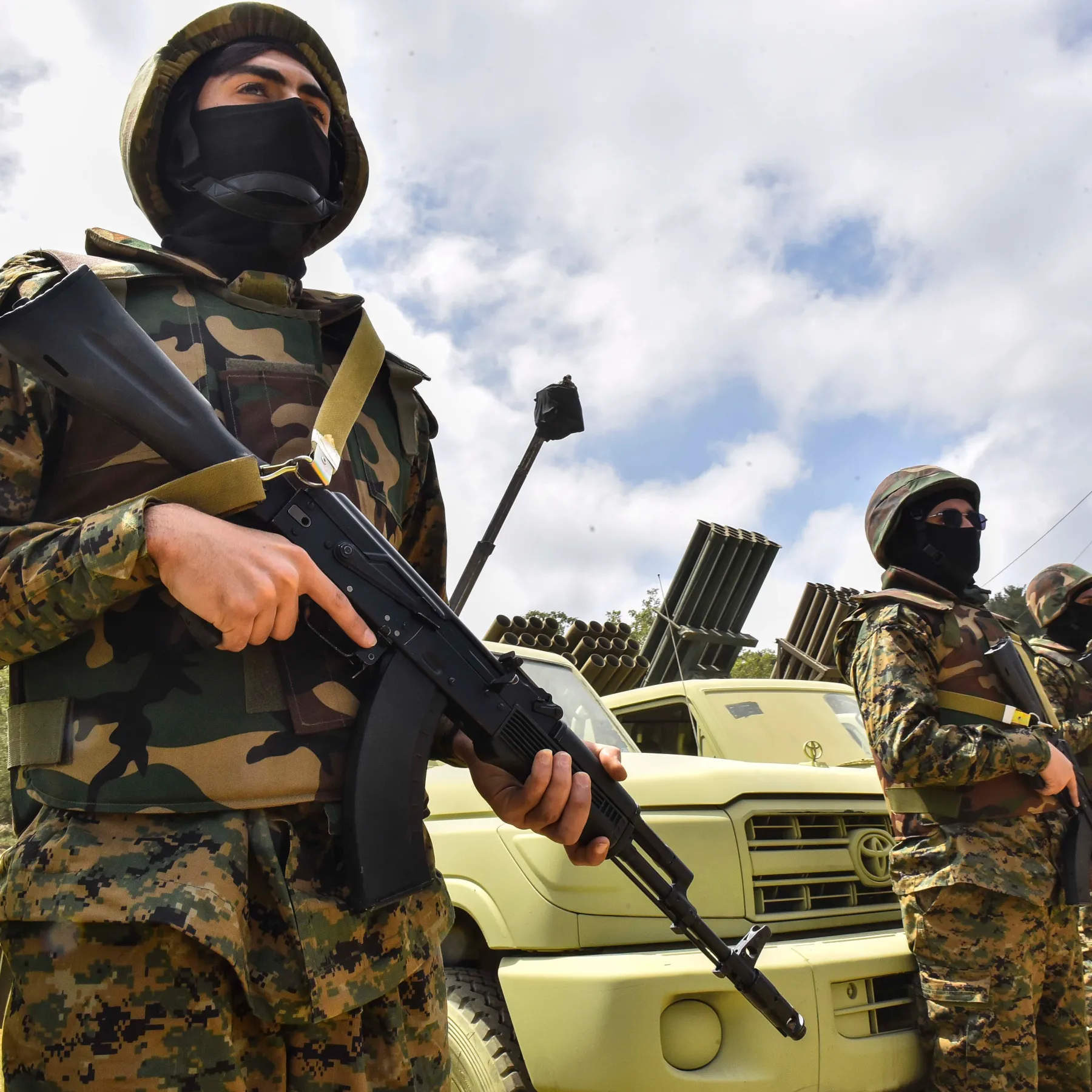 حزب الله يعلن استهداف قاعدة حيفا البحرية بصواريخ نوعية