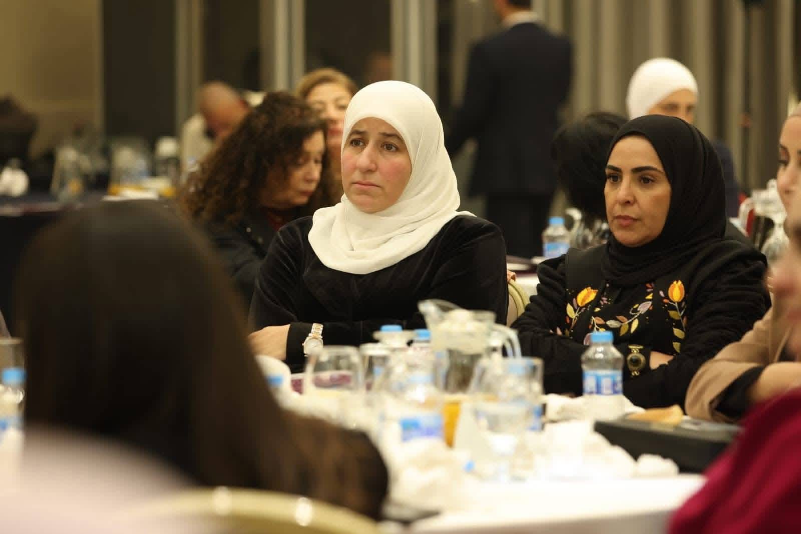 "راصد" يكرّم برلمانيات بمناسبة يوم المرأة العالمي