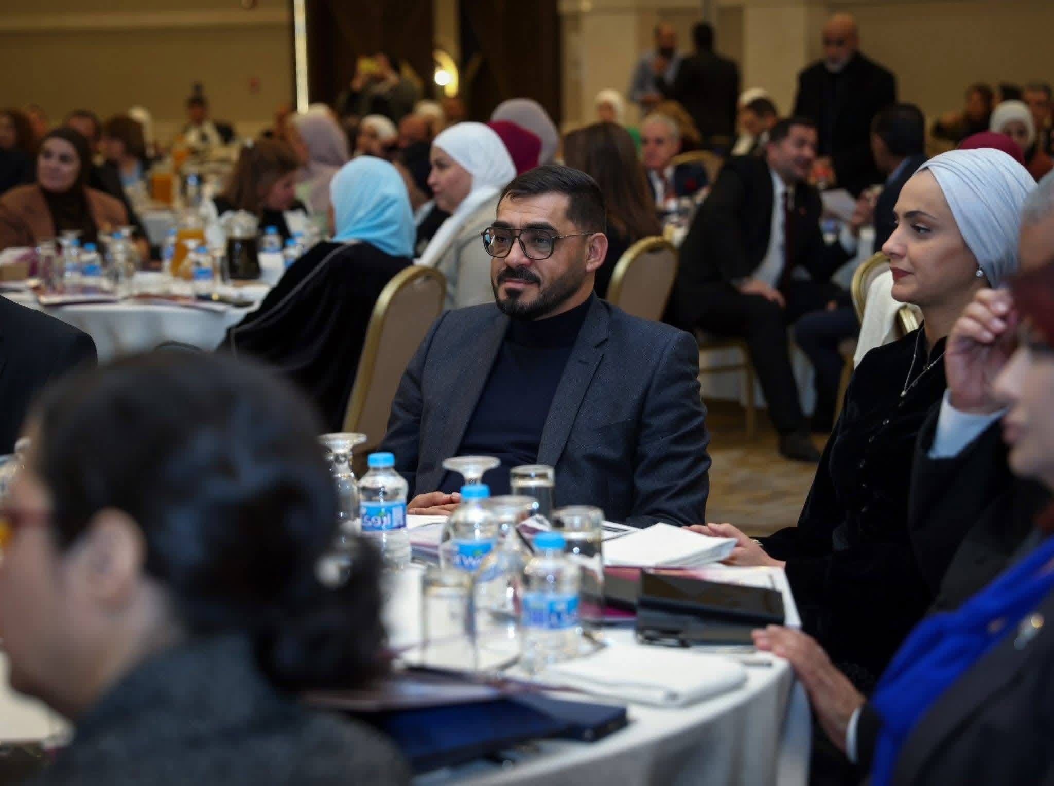 "راصد" يكرّم برلمانيات بمناسبة يوم المرأة العالمي