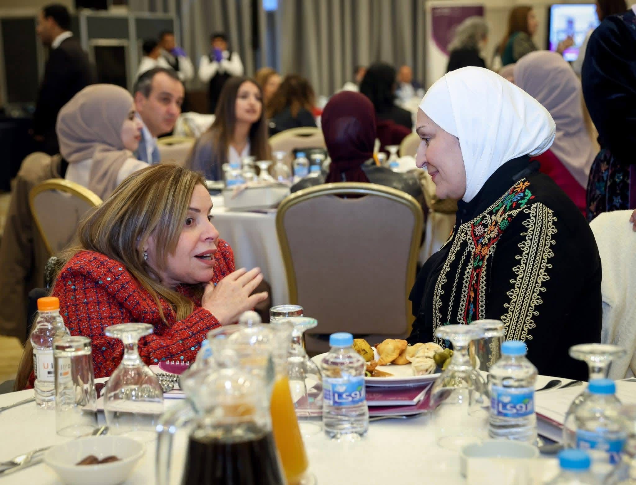 "راصد" يكرّم برلمانيات بمناسبة يوم المرأة العالمي