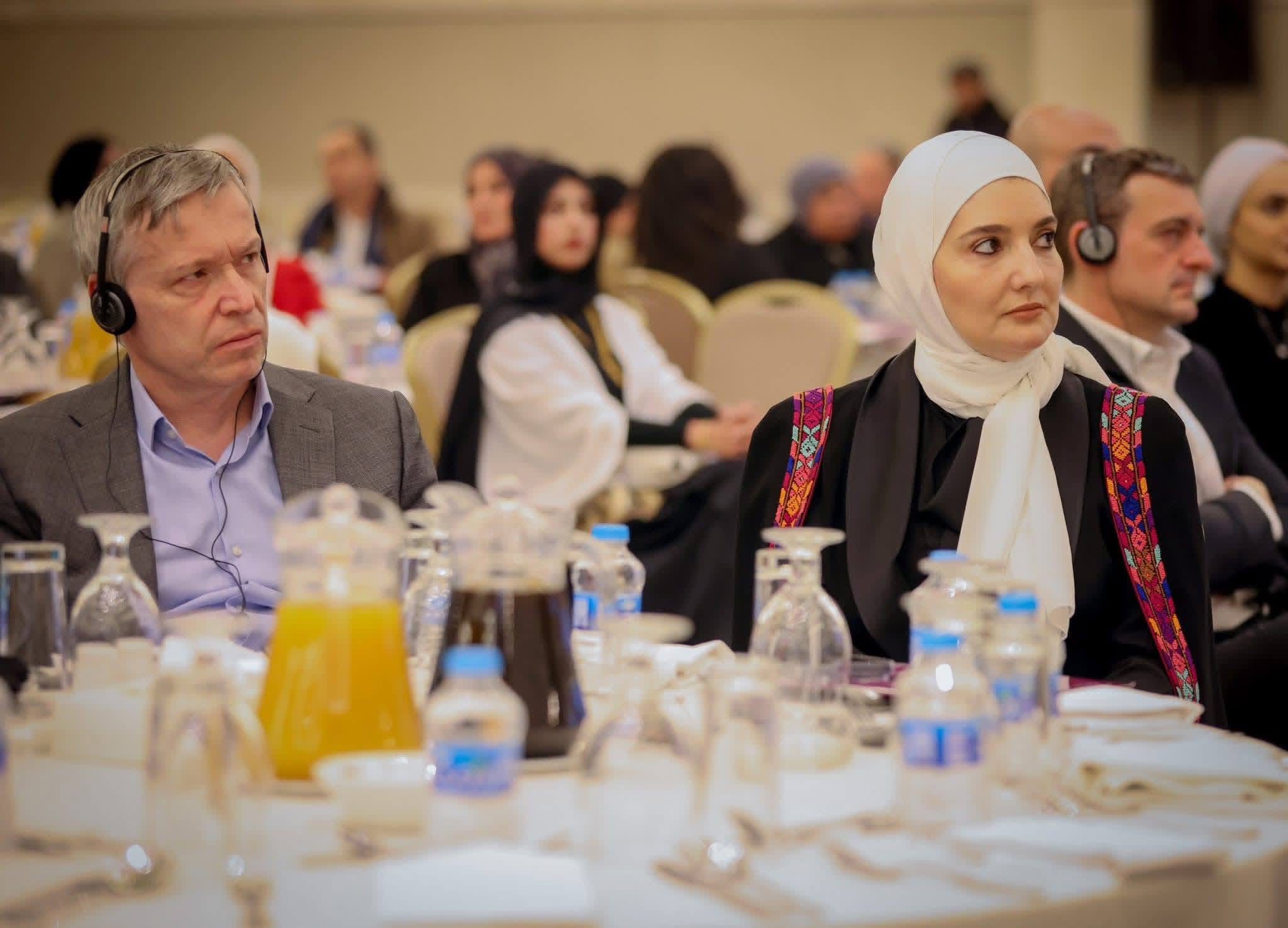 "راصد" يكرّم برلمانيات بمناسبة يوم المرأة العالمي