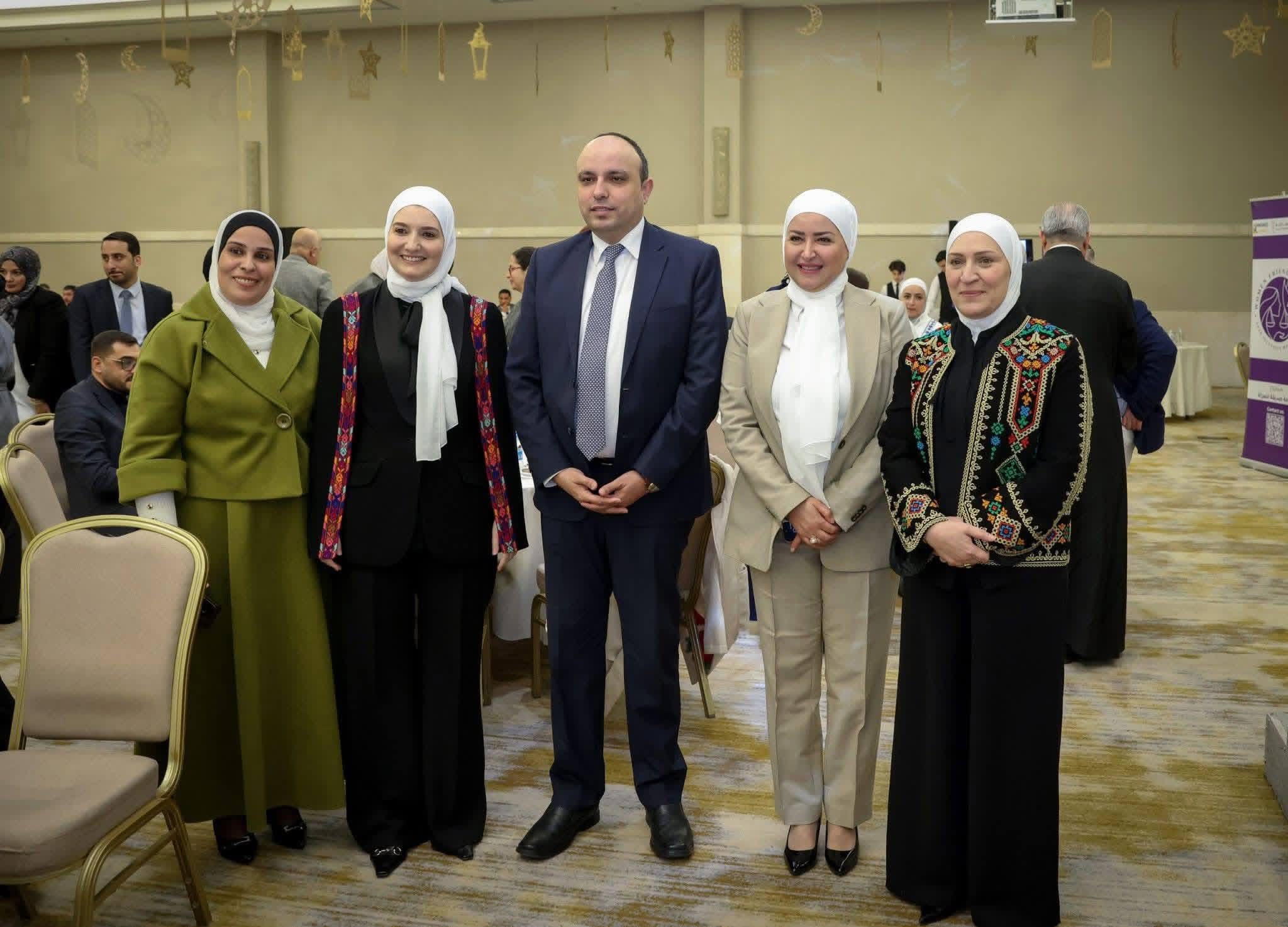 "راصد" يكرّم برلمانيات بمناسبة يوم المرأة العالمي