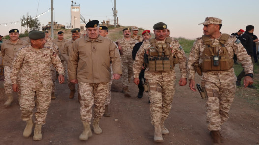 الحنيطي يتفقد وحدات المنطقة الشمالية ويؤكد جاهزية القوات المسلحة الأردنية