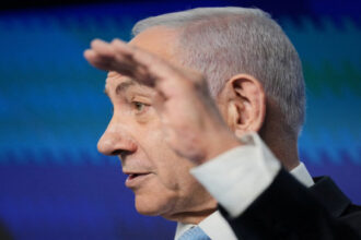 إسرائيل تخصص ميزانية دفاعية ضخمة لتمويل الحرب الجوية ضد إيران