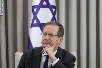 هرتسوج: لا جدول زمنيا لإنهاء الحرب مع إيران