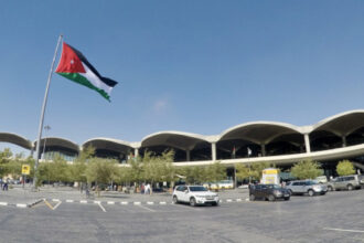 الفرجات: حركة الطيران في مطار الملكة علياء مستقرة رغم الأوضاع الإقليمية