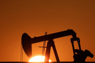 الشرق الأوسط على حافة الانفجار: إيران تهدد بإغلاق النفط ردًا على تصريحات ترامب