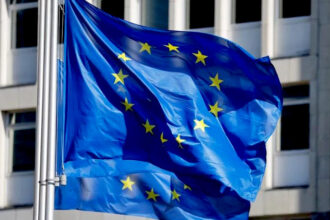 الاتحاد الأوروبي يرحب بقرار الأمم المتحدة 2817 لإدانة هجمات إيران ويطالب بوقفها فوراً