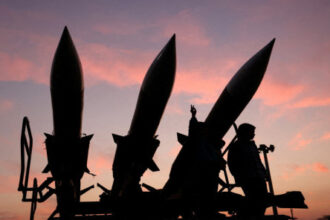 ترامب: بوتين ربما ساعد إيران وواشنطن تمتلك ‘ذخيرة غير محدودة’ لمواجهة طهران