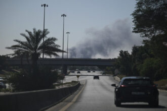 الكويت تعلن إصابة 3 عسكريين بهجوم مسيّرتين استهدف قاعدة أحمد الجابر الجوية
