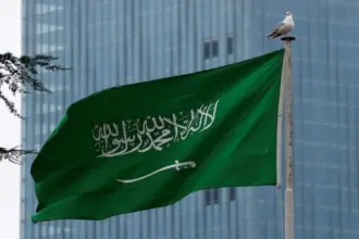 السعودية تعلن اعتراض وتدمير 10 مسيّرات في الرياض والمنطقة الشرقية