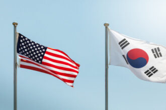 كوريا الجنوبية تدرس بعناية دعوات ترامب لإرسال سفن لحماية مضيق هرمز