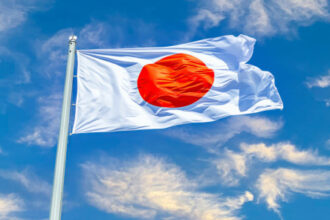 اليابان تبدأ غداً سحب مخزونات النفط لمواجهة صدمة الحرب على إيران