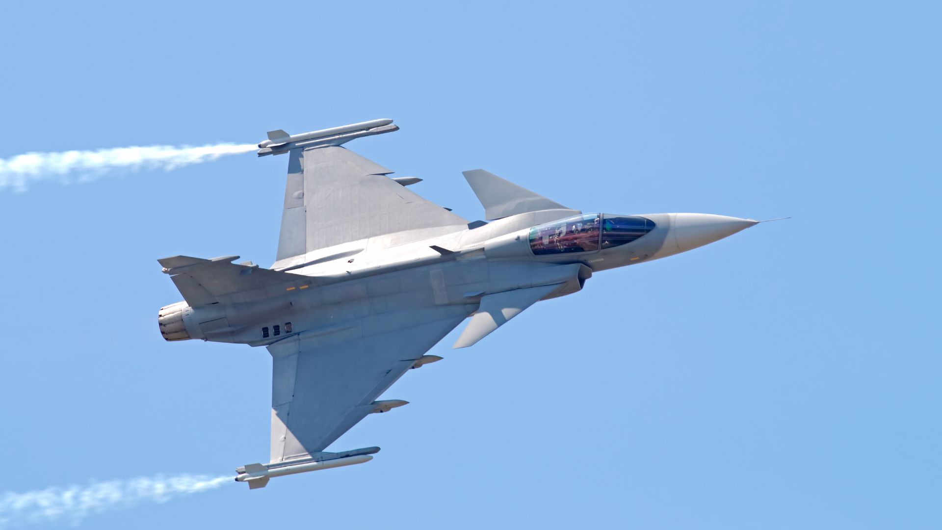 هجوم بطائرات مسيّرة يستهدف قاعدة فكتوريا قرب مطار بغداد الدولي