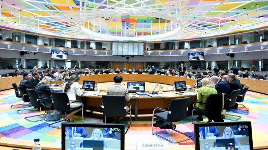 صورة حول : تباين مواقف أوروبا تجاه دعوة ترامب لتأمين مضيق هرمز تباين مواقف أوروبا تجاه دعوة ترامب لتأمين مضيق هرمز