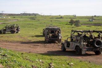 إسرائيل تعزز وجودها العسكري في لبنان وسط تحذيرات غربية من تبعات هجوم بري واسع