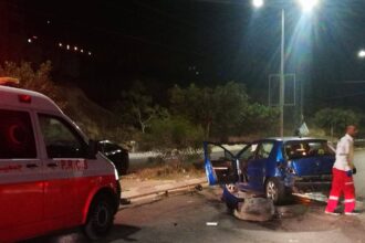 حادث سير يودي بحياة شخصين على طريق وادي عربة