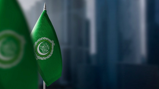 البرلمان العربي يدين اعتداءات إيران على الدول العربية