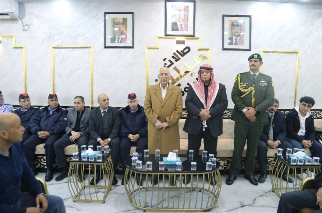 مندوبا عن الملك وولي العهد.. العيسوي يعزي بشهداء الواجب من إدارة مكافحة المخدرات