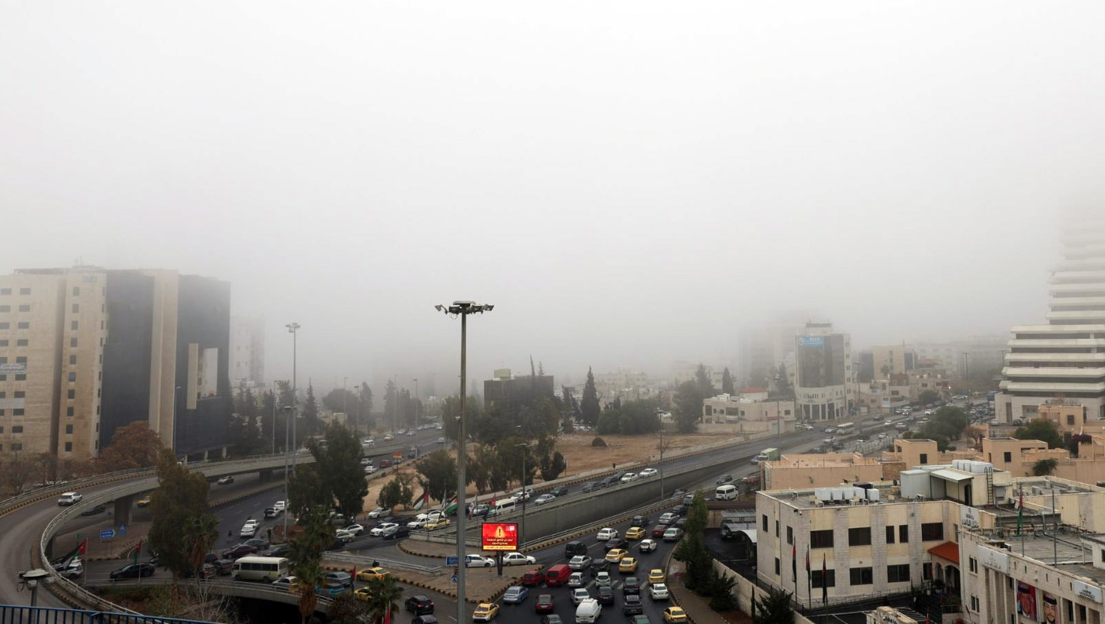 صورة حول : انخفاض جديد على الحرارة وأمطار غزيرة متوقعة السبت انخفاض جديد على الحرارة وأمطار غزيرة متوقعة السبت