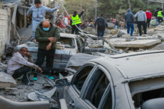 غارات إسرائيلية على جنوب لبنان توقع إصابات في عدة بلدات