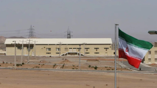 هجوم أميركي-إسرائيلي يستهدف منشأة نطنز لتخصيب اليورانيوم في إيران